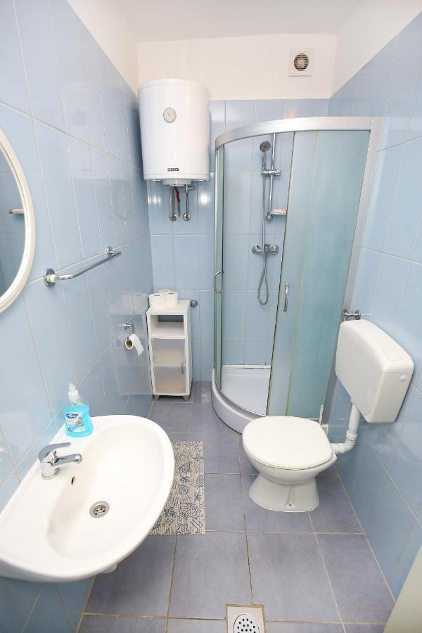 Apartmani Buca Biograd Na Moru Zewnętrze zdjęcie